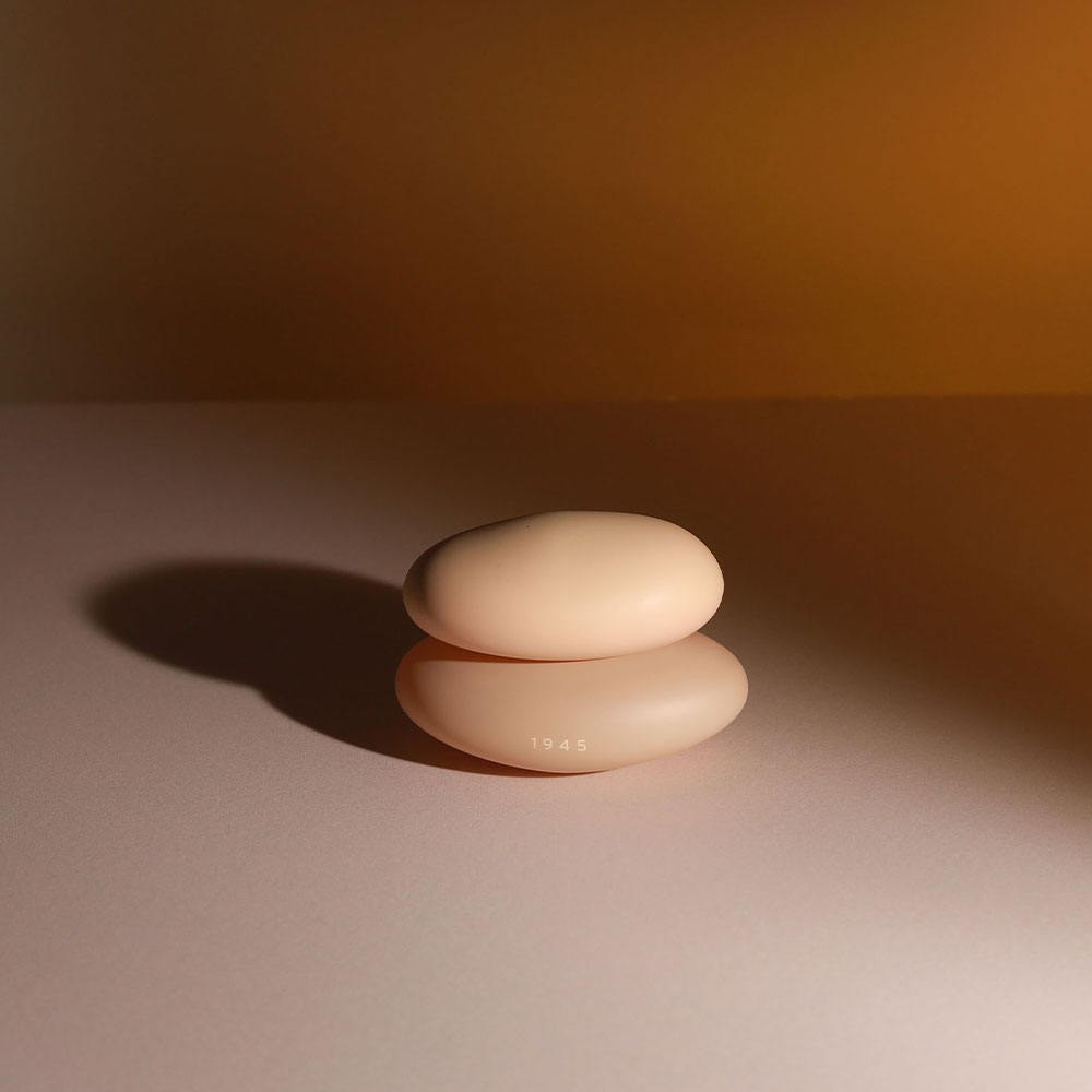 1945 Orange – Image 3